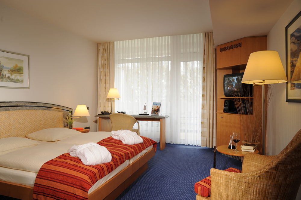 Hotel Muggelsee Berlin Treptow-Kopenick Germany thumbnail